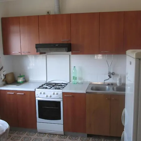 Ferienhaus Haus In Ugljan Mit Terrasse, Garten Und Grill